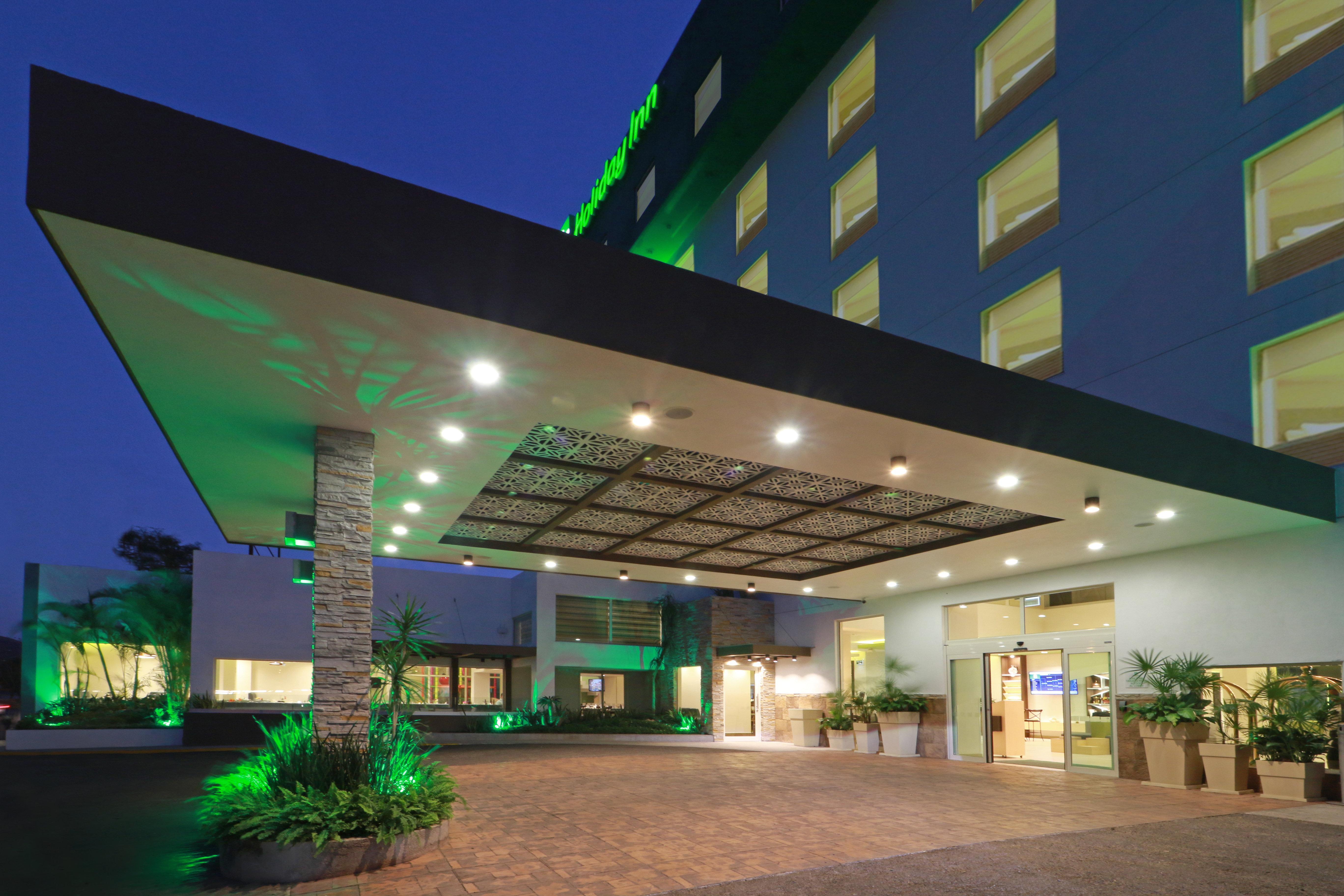 Chilpancingo de los Bravos Holiday Inn - Chilpancingo, An Ihg Hotel מראה חיצוני תמונה