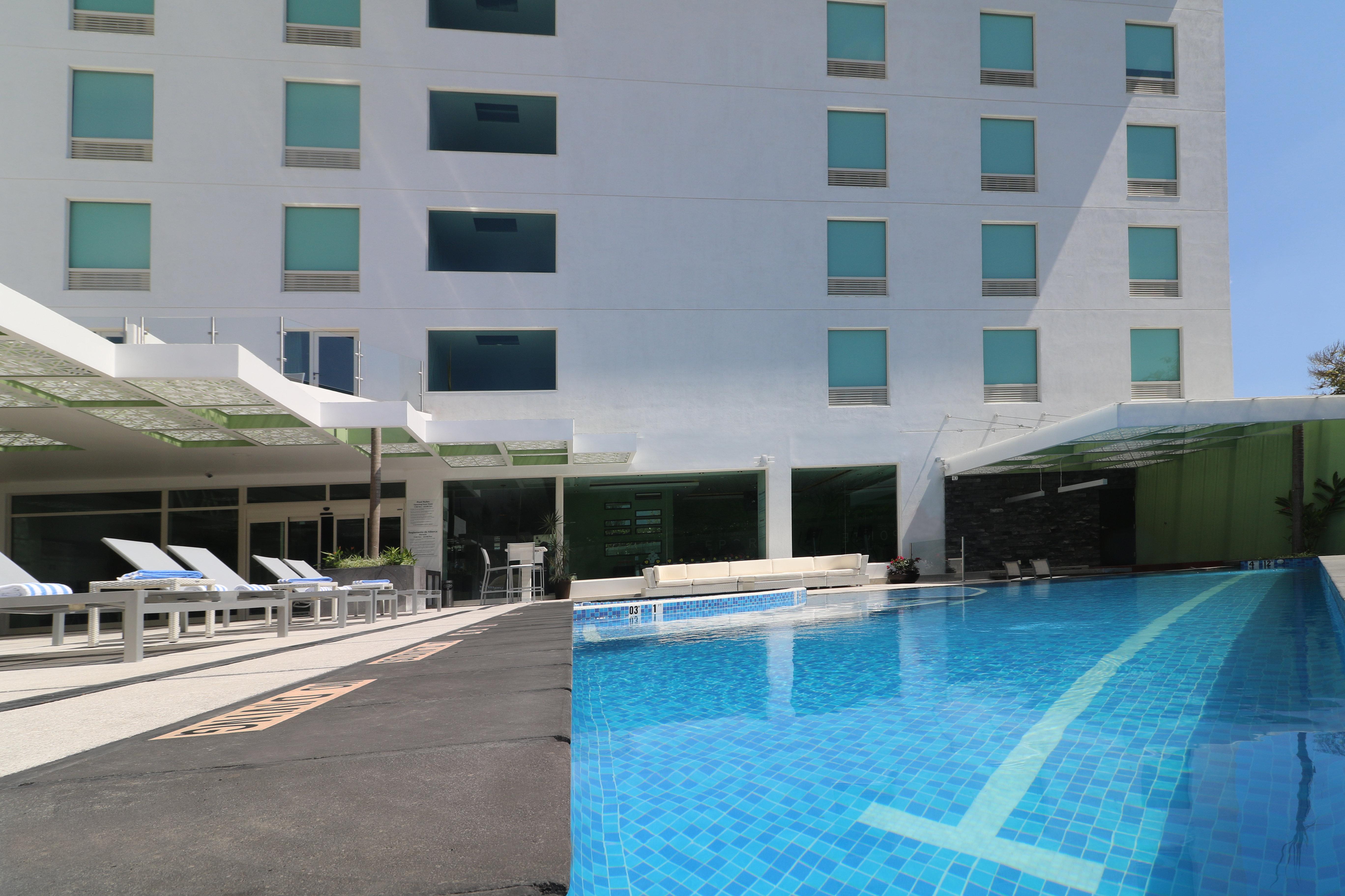Chilpancingo de los Bravos Holiday Inn - Chilpancingo, An Ihg Hotel מראה חיצוני תמונה
