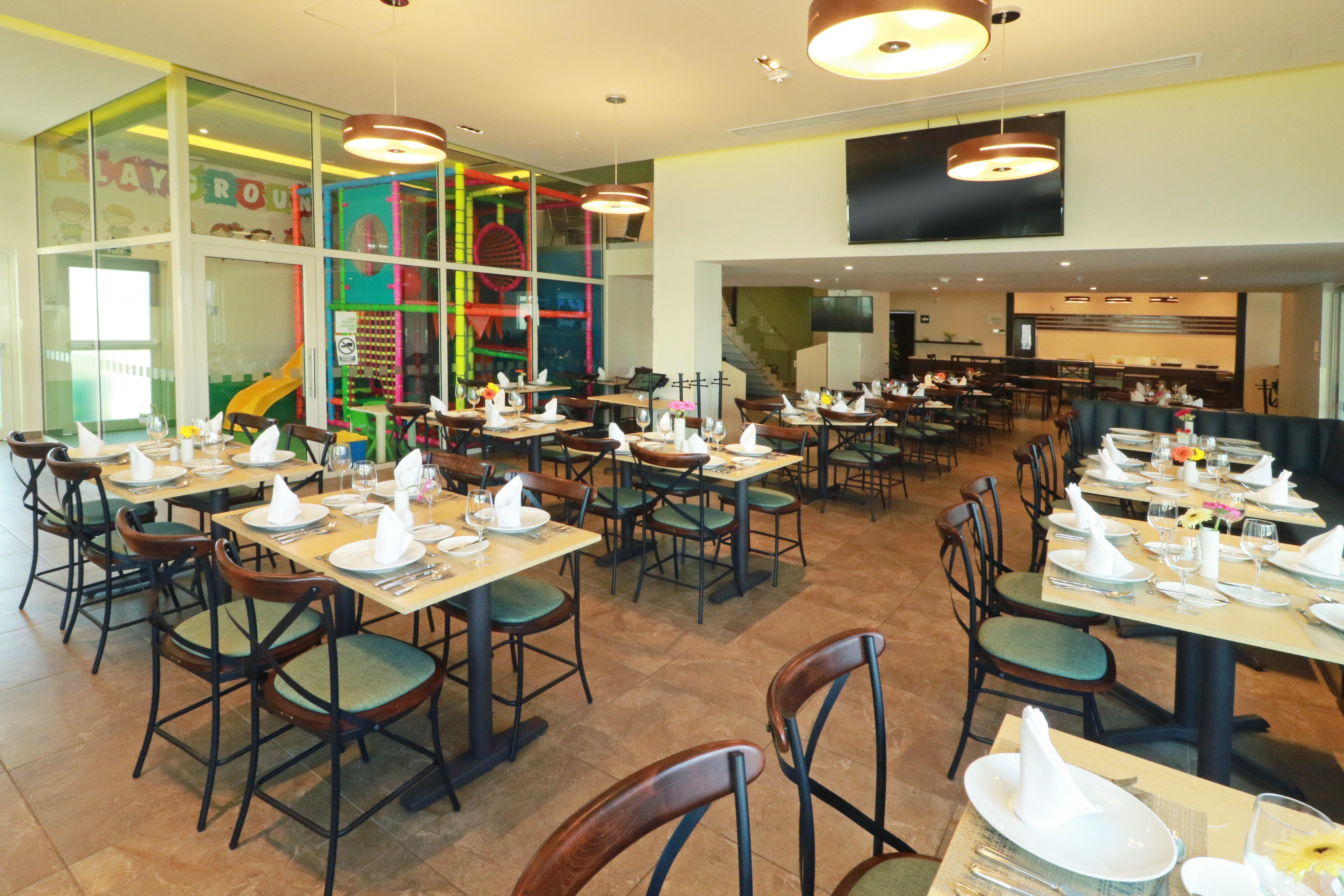 Chilpancingo de los Bravos Holiday Inn - Chilpancingo, An Ihg Hotel מראה חיצוני תמונה